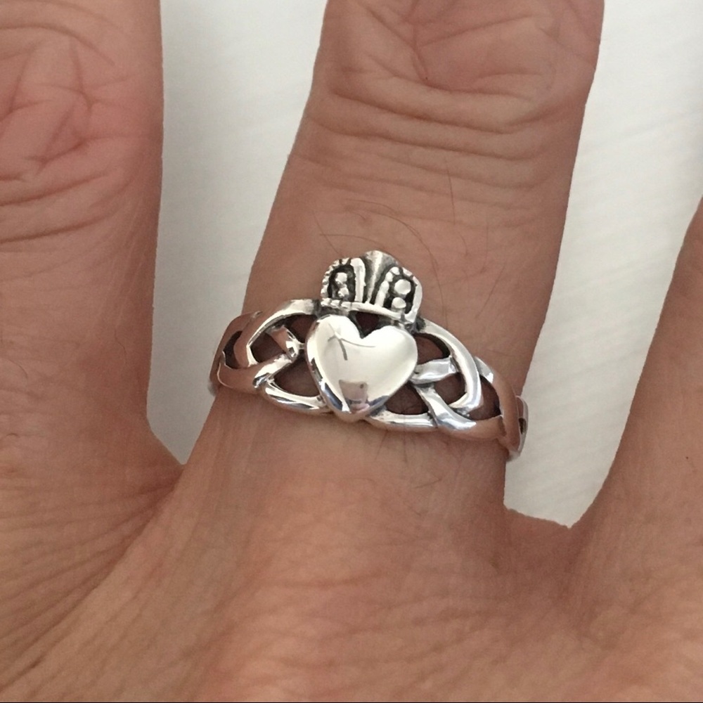 Sterling Silver Celtic Claddagh Ring, Silver Ring… - image 2